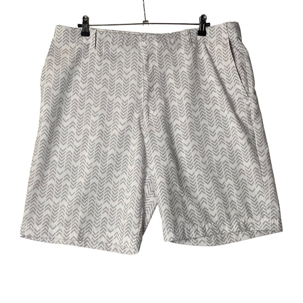 Golf‎ America Chevron Patterned Golfer Shorts Men Size 38 White Gray Golfing
